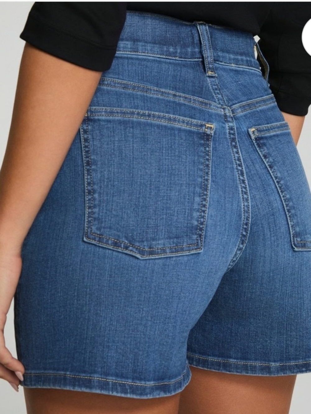 Spanx Vintage Womens Indigo High-Rise Pull-On Shaping Jean Shorts Size Small 4-6 - Picture 2 of 16
